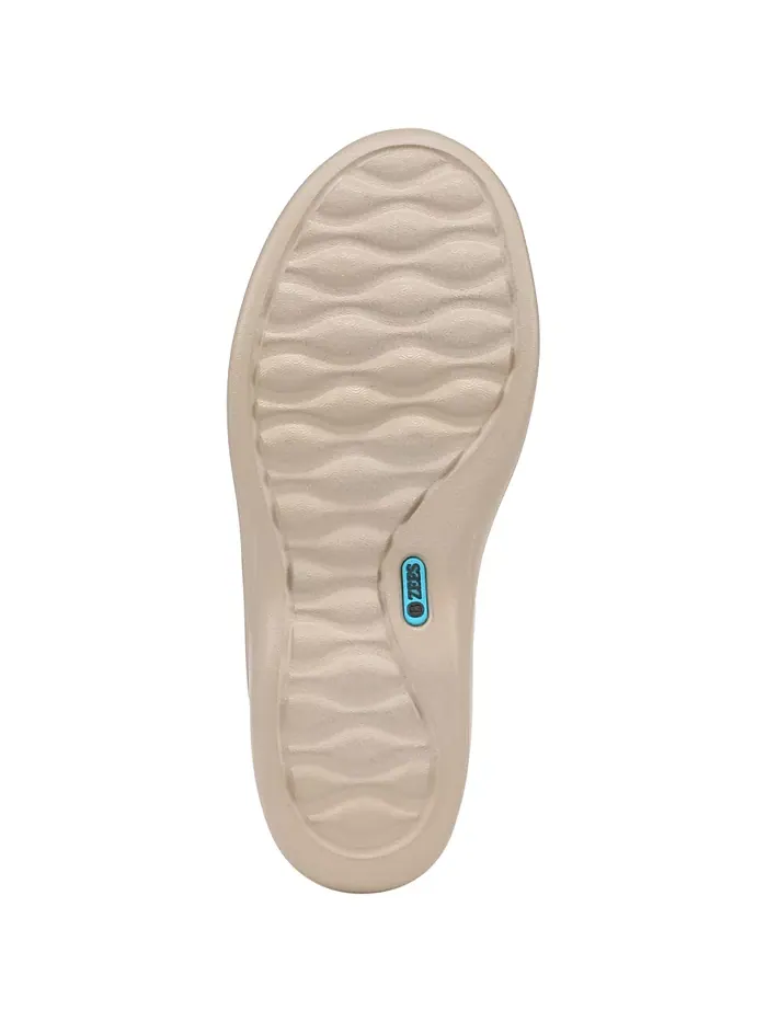 Женские слипоны Paige Washable с круглым носком LifeStride — изображение 5 из 5, кремовый