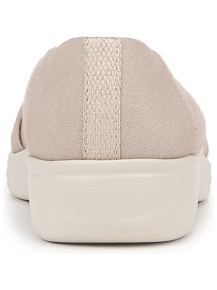 Женские слипоны Paige Washable с круглым носком LifeStride — изображение 3 из 5, бежевый