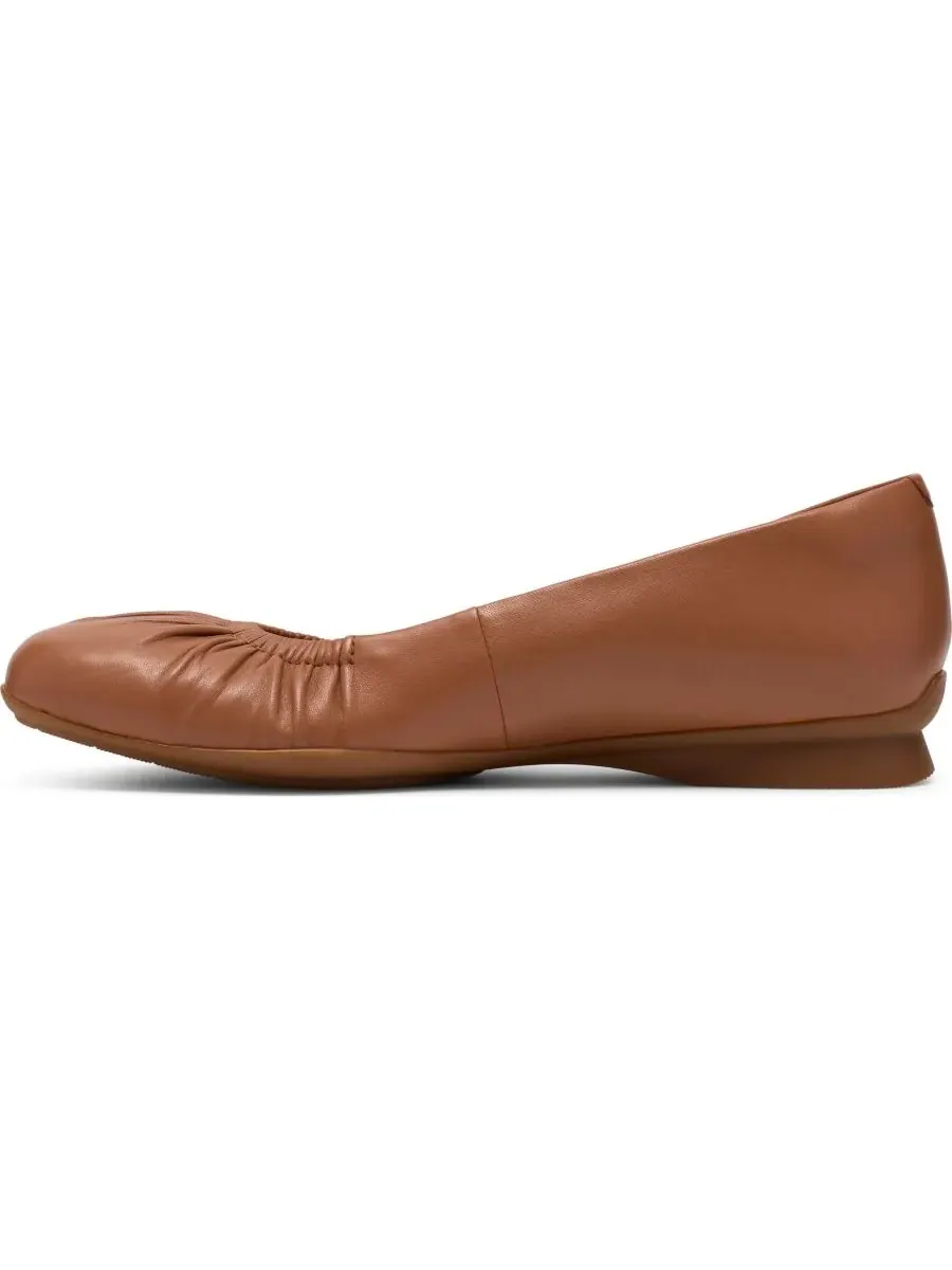 Слипоны женские Lo Clarks Jazmynn, кожаные — изображение 6 из 6, бежевый