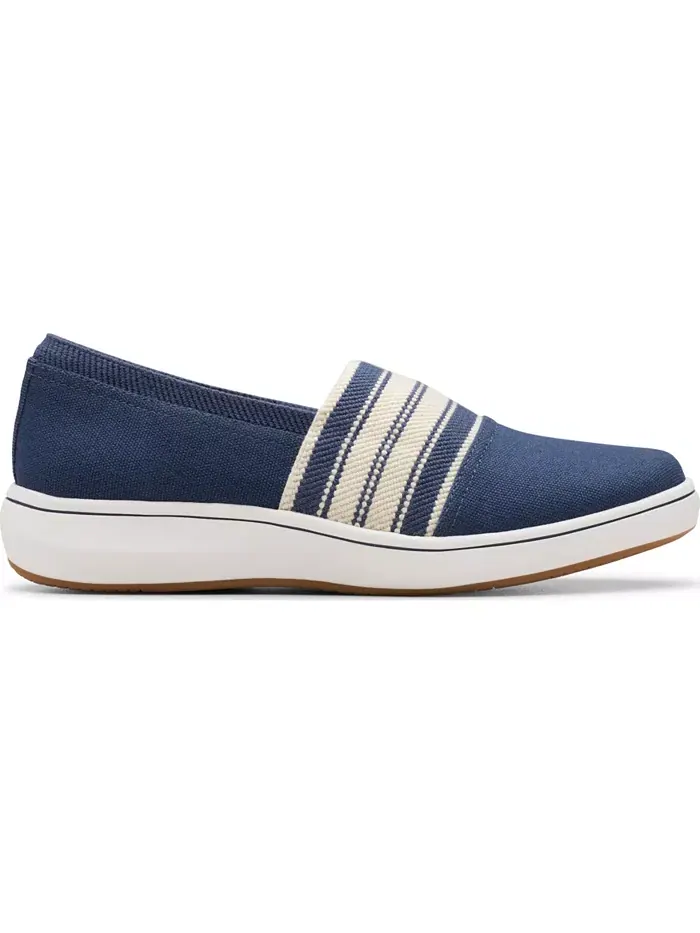 Слипоны женские Clarks Cloudsteppers Breeze Sky Mist — изображение 2 из 8, темно-синий
