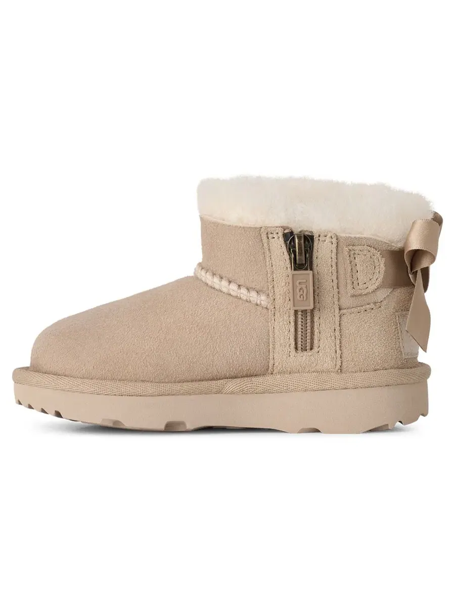 Ботинки-зипперы Ultra Mini Bailey Bow для малышей UGG — изображение 5 из 6, бежевый
