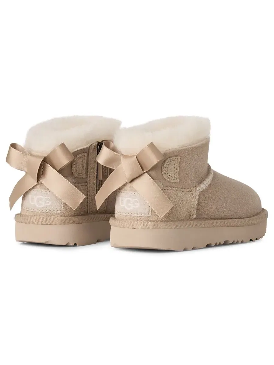 Ботинки-зипперы Ultra Mini Bailey Bow для малышей UGG — изображение 6 из 6, бежевый