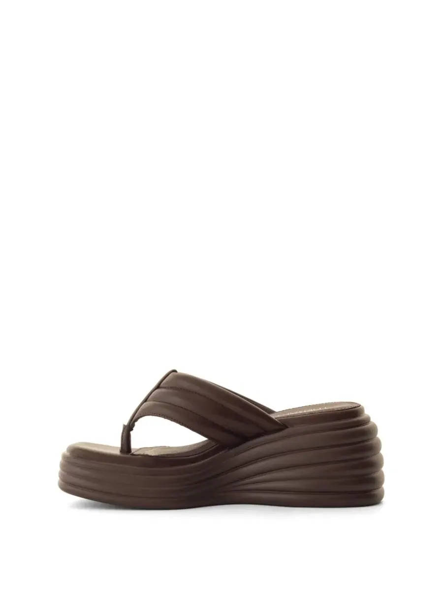 Босоножки-вьетнамки на танкетке с квадратным носком Flames Wedge Sandal Therapy Australia — изображение 3 из 5