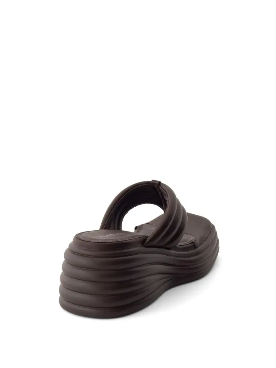 Босоножки-вьетнамки на танкетке с квадратным носком Flames Wedge Sandal Therapy Australia — изображение 5 из 5
