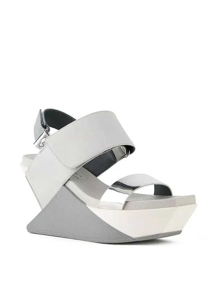 Женские сандалии Delta Wedge United Nude — изображение 2 из 6