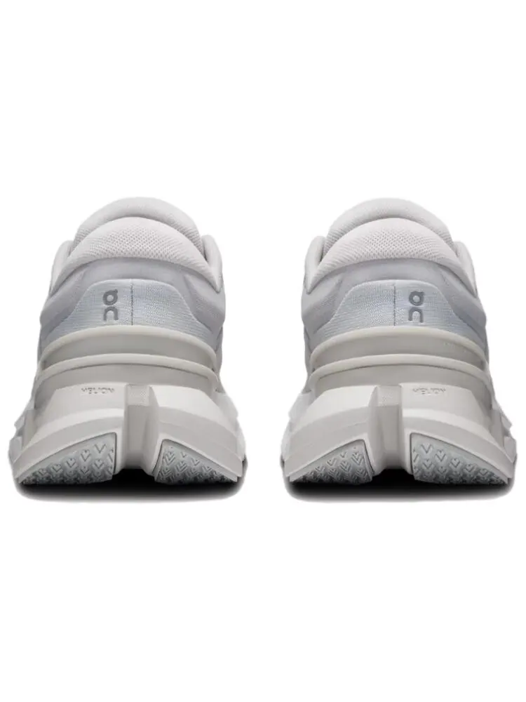 Кроссовки On Cloudflyer Running Shoes Low-Top, для бега — изображение 5 из 6, серый