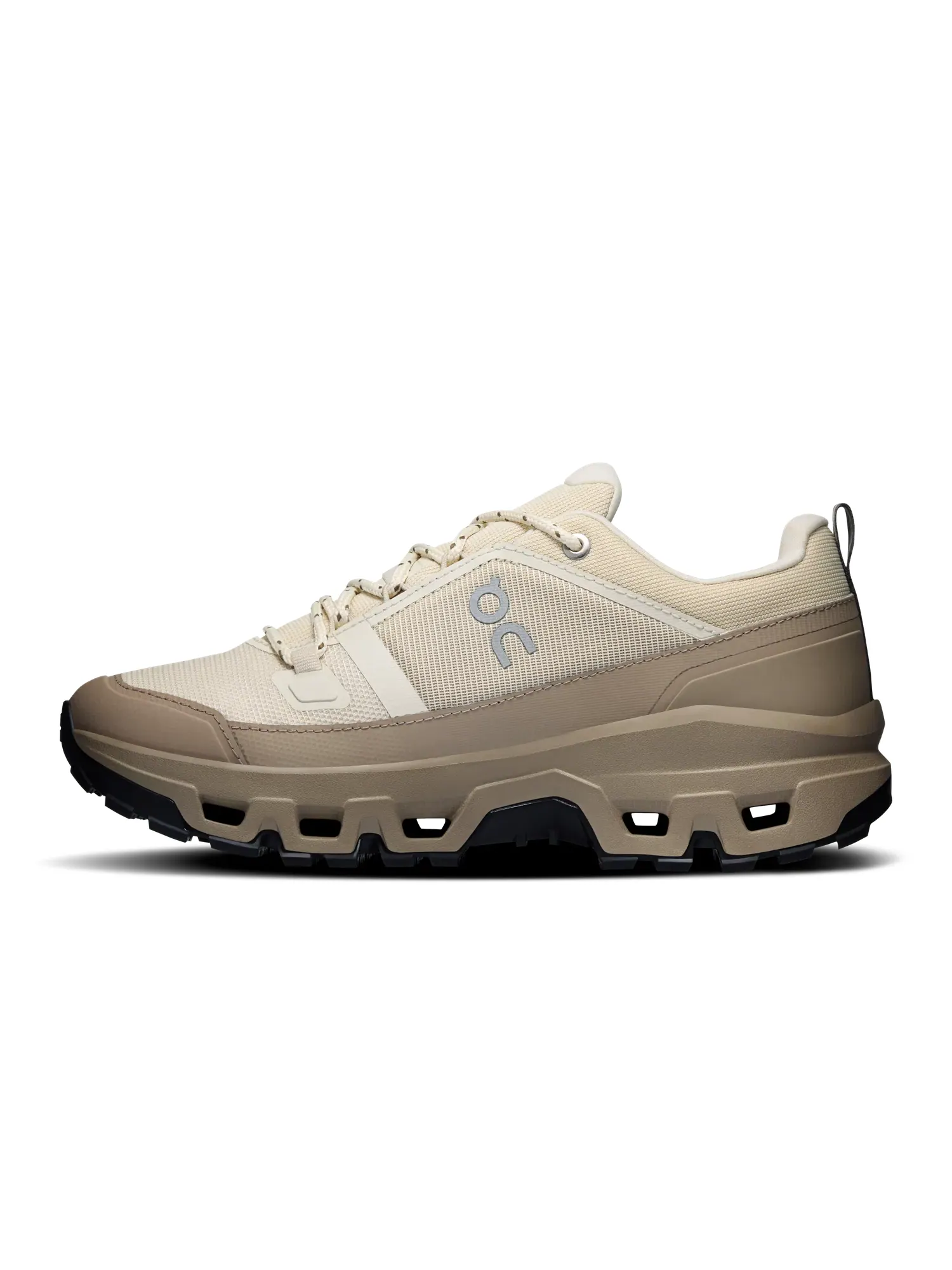 Женские треккинговые кроссовки водонепроницаемые Cloudrock Low Waterproof On, Grain/Soba — изображение 4 из 6, соломенный
