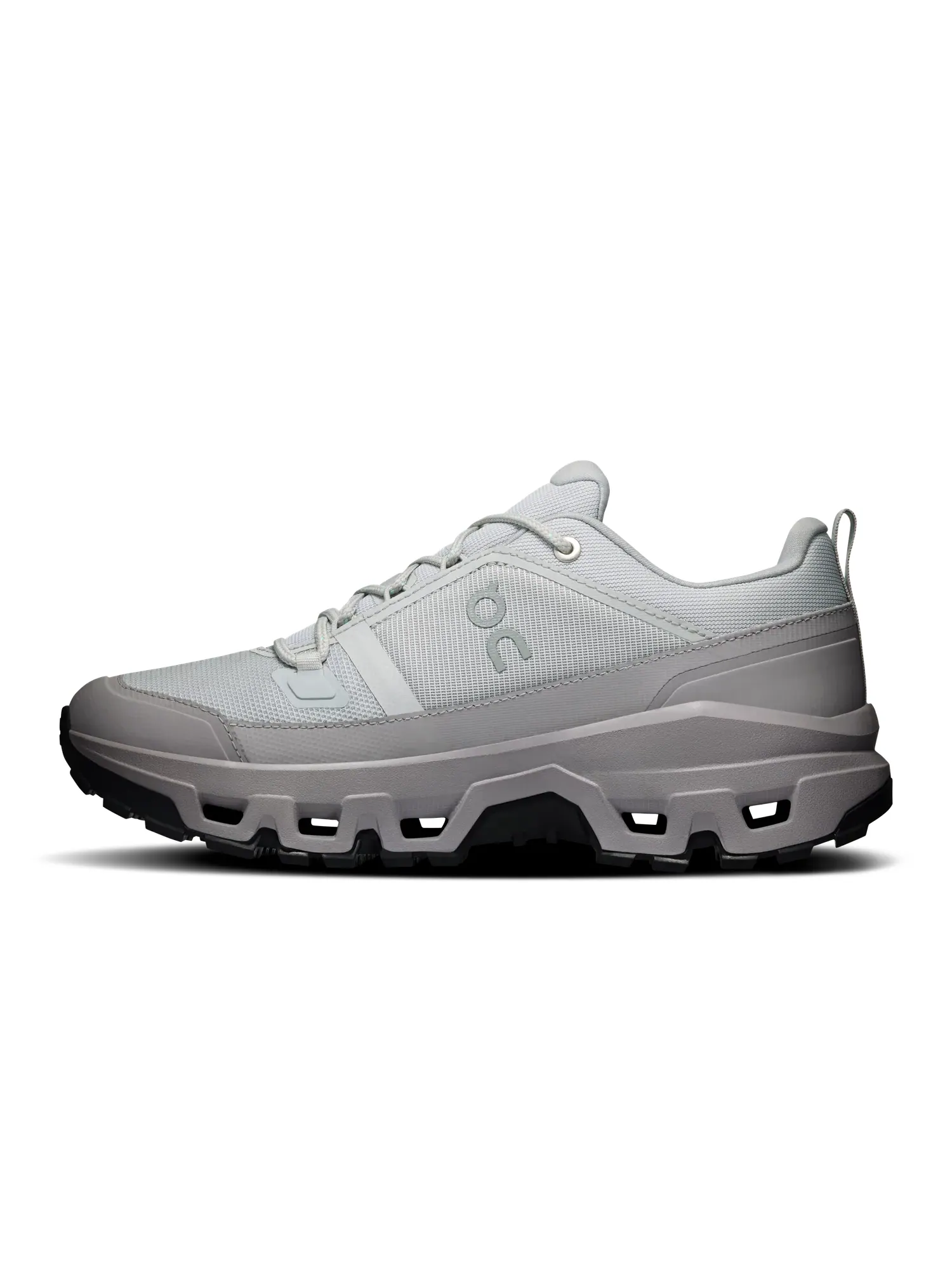 Женские треккинговые кроссовки водонепроницаемые Cloudrock Low Waterproof On, Glacier/Ore — изображение 4 из 6, серо-голубой