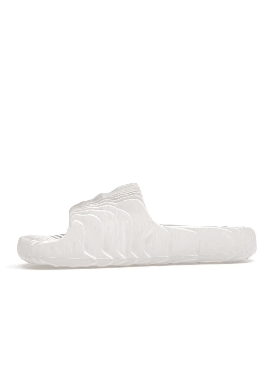 Мужские шлепанцы с рельефным дизайном Adidas Adilette 22 Slides — изображение 3 из 4, белый белый черный