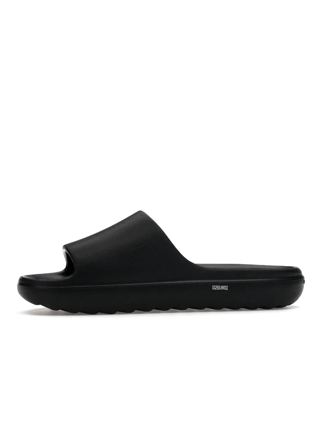 Мужские шлепанцы с контрастной подошвой Adidas Adilette Lumia Slides — изображение 3 из 4, черный черный черный