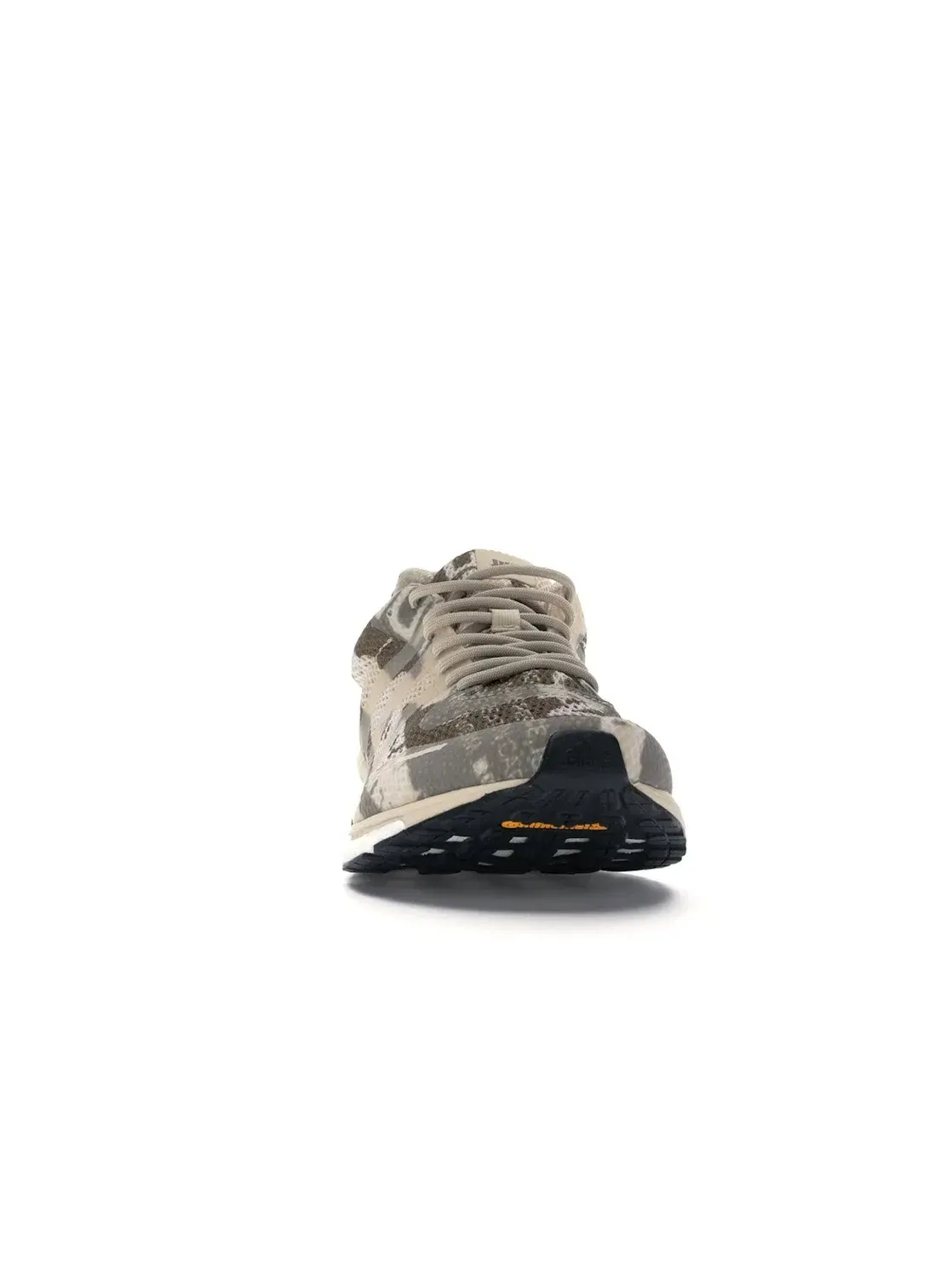 Мужские кроссовки с камуфляжным принтом Adidas Adizero adios 3 Undefeated — изображение 2 из 4, коричневый/белый