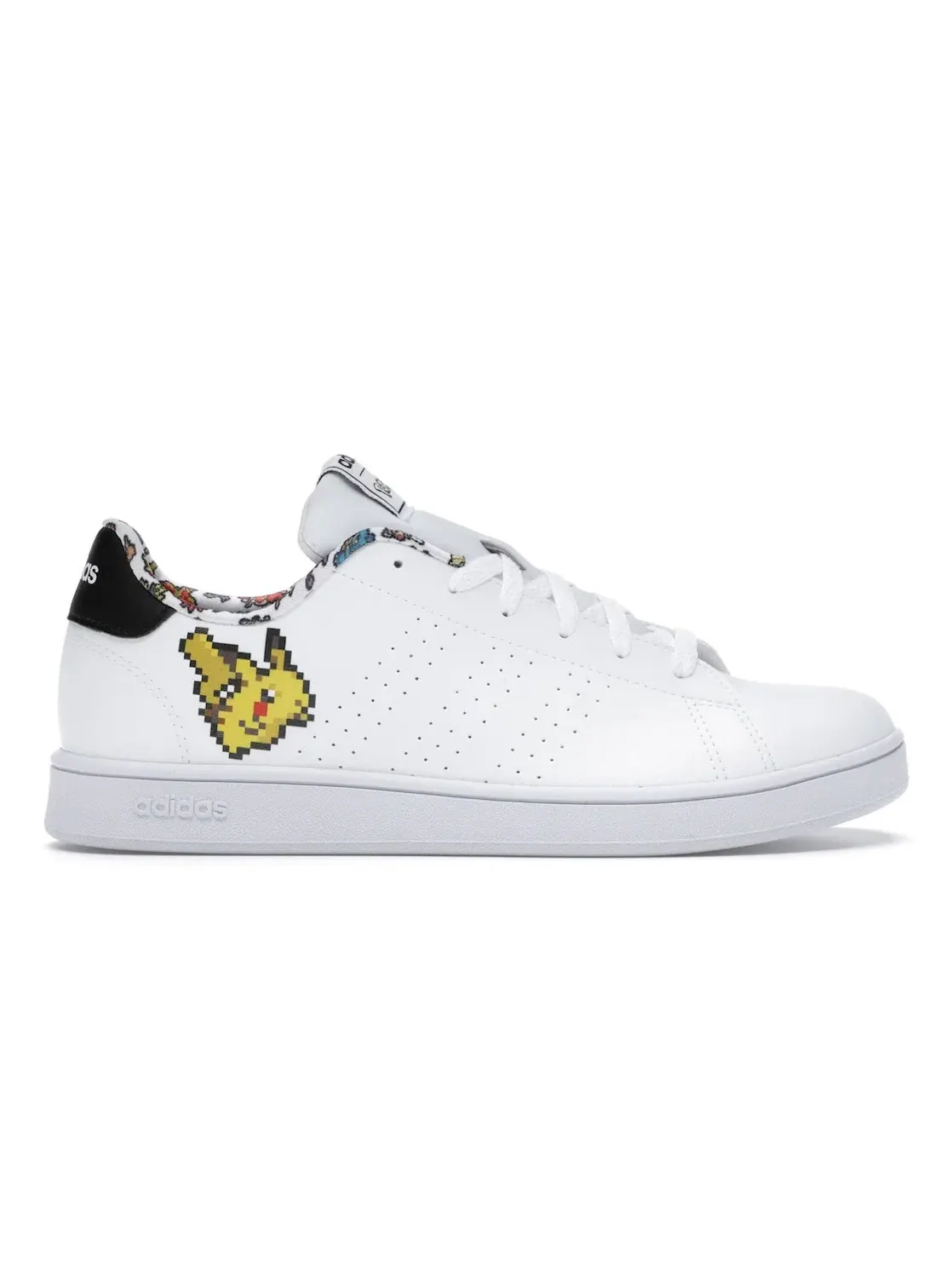 Детские кроссовки Lifestyle с принтом Pikachu Adidas Advantage — изображение 1 из 4, белый/белый/черный