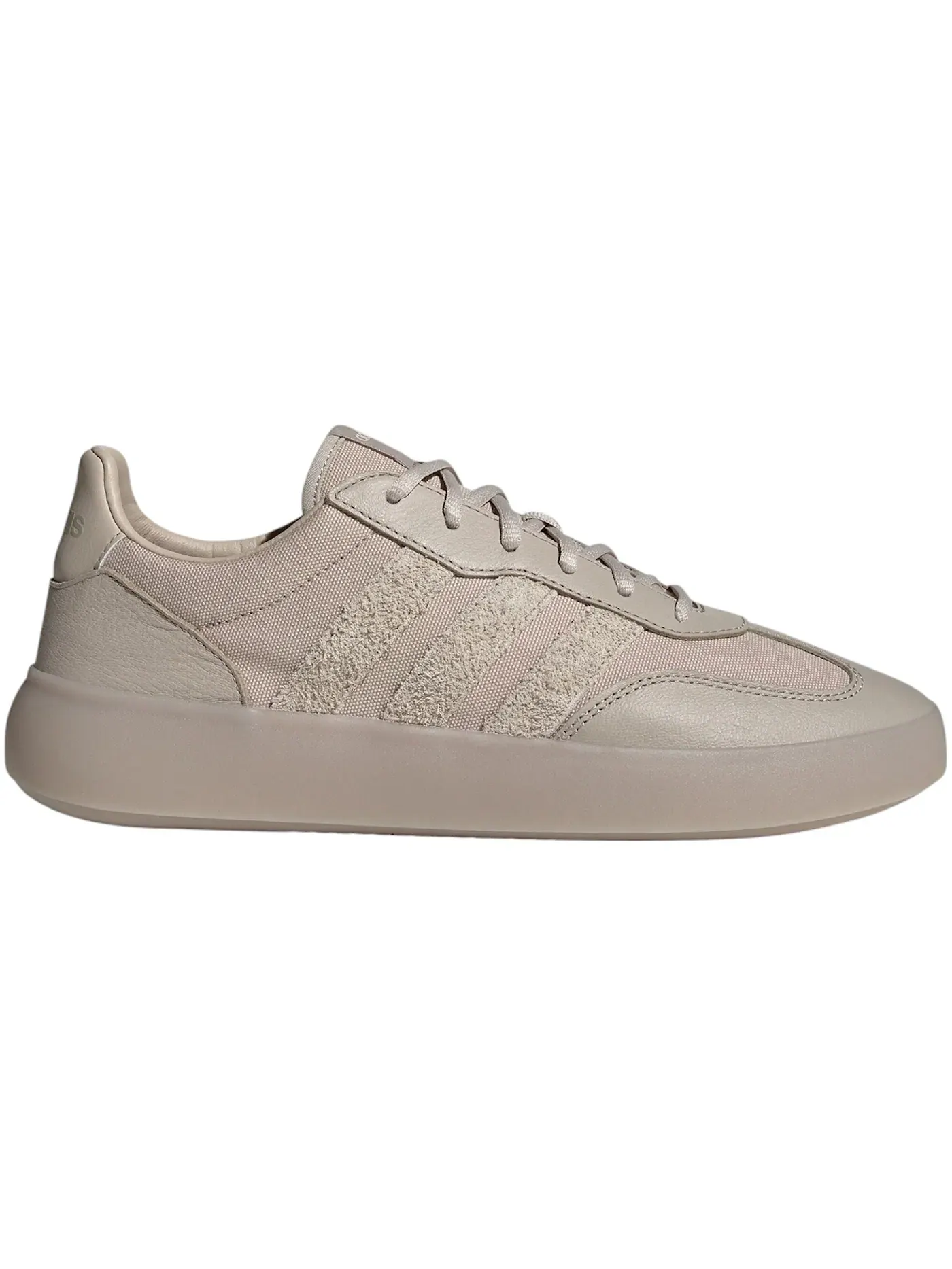 Мужские кроссовки для повседневной носки Adidas Barreda Decode — изображение 1 из 1, бежевый