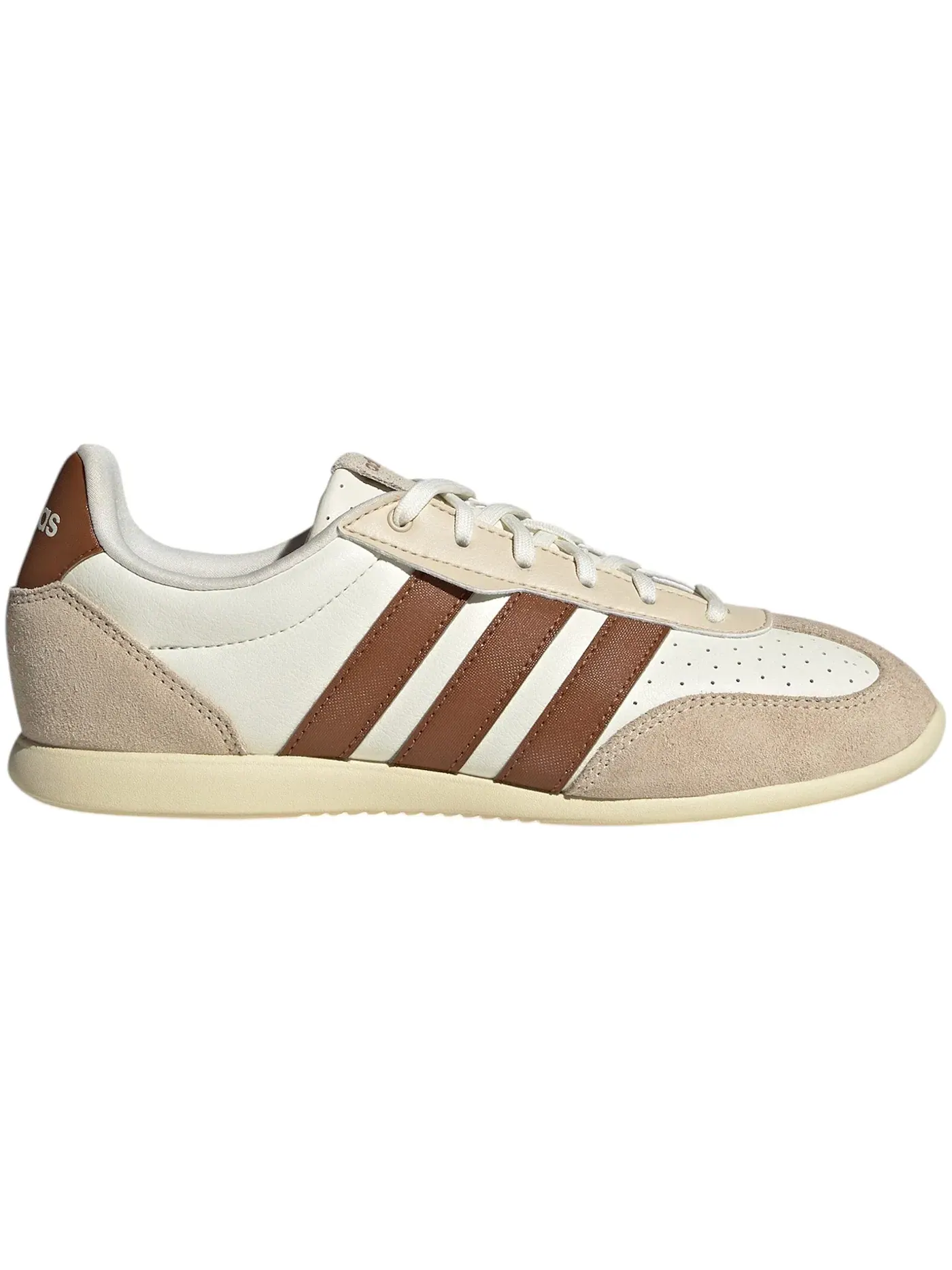 Женские кроссовки Lifestyle Adidas Barreda Lo — изображение 1 из 1, белый
