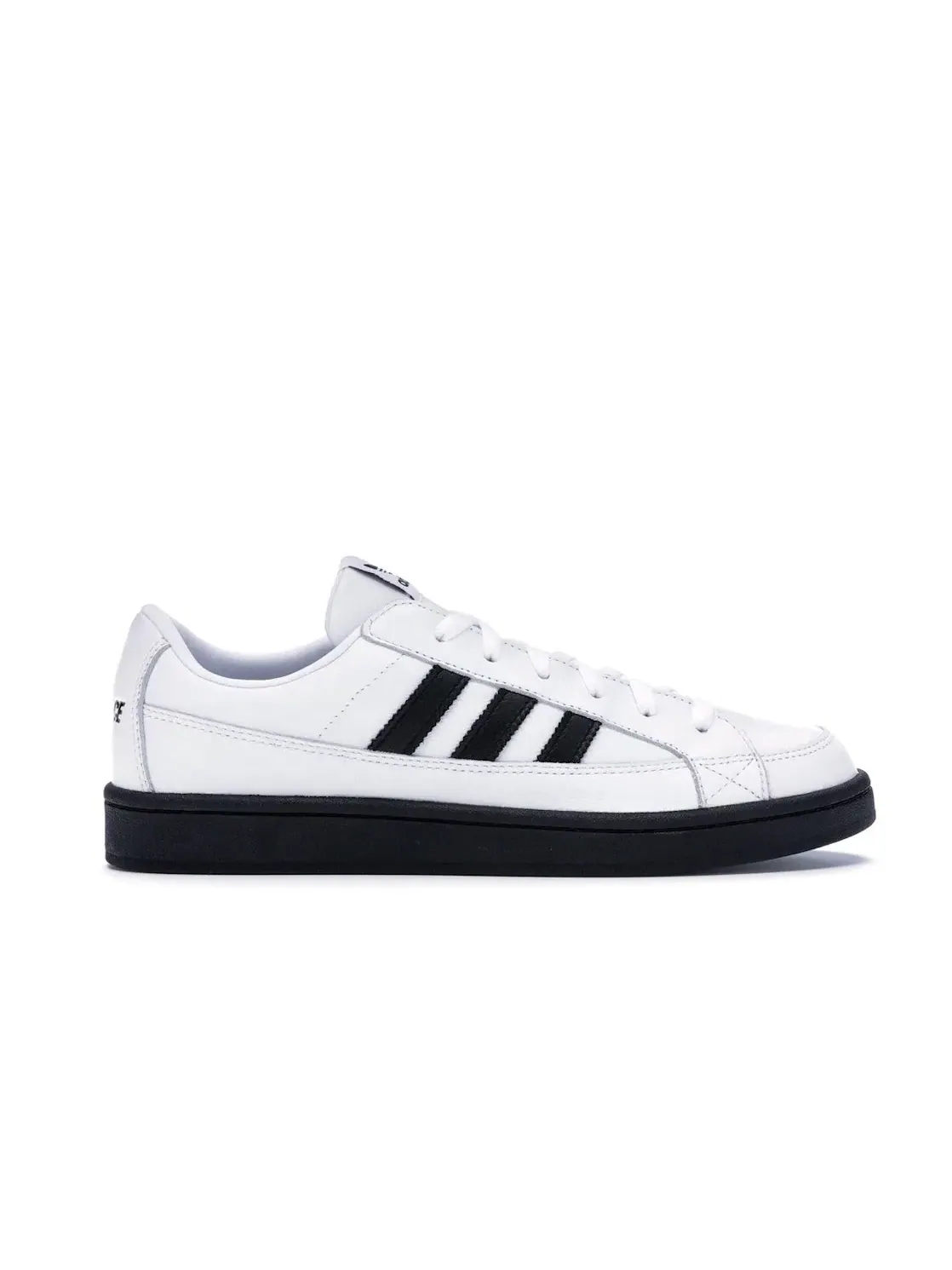 Мужские кроссовки Lifestyle Camton Trainer Adidas — изображение 1 из 4, белый/черный/белый