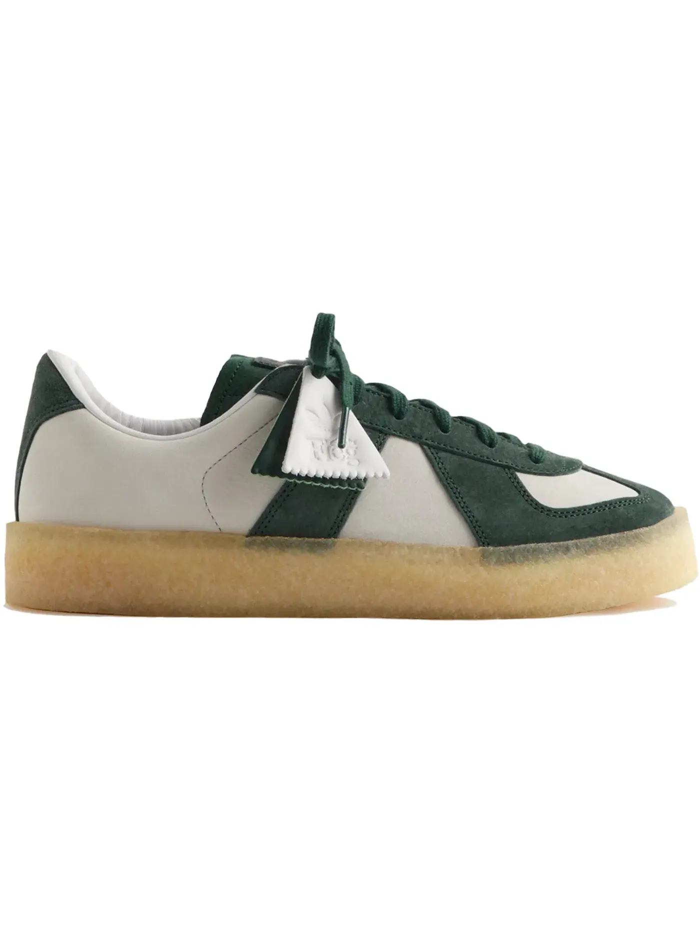 Мужские кроссовки Lifestyle Adidas Clarks 8th Street BW Army — изображение 1 из 1, зеленый белый