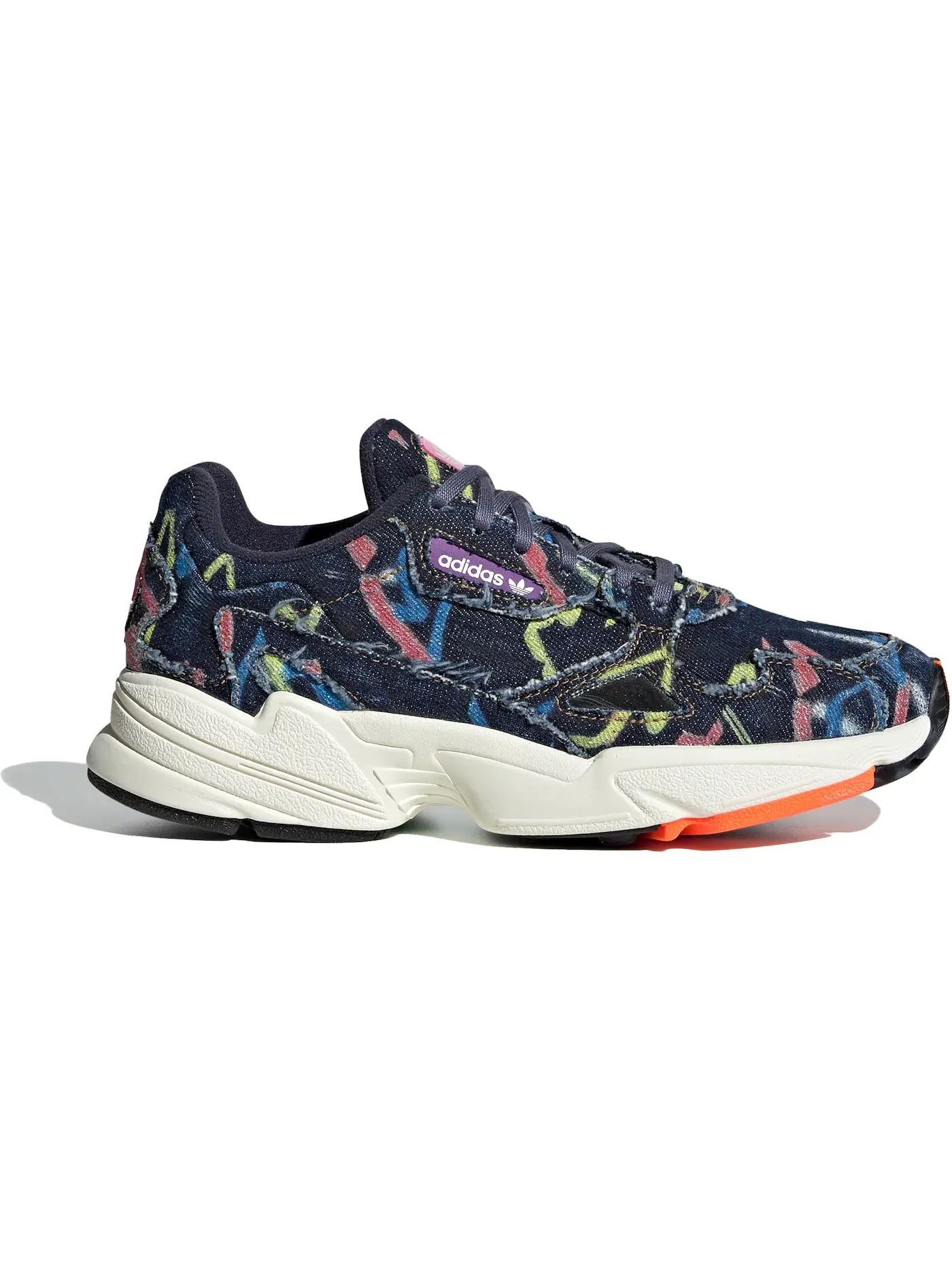 Женские кроссовки Lifestyle Adidas Falcon — изображение 1 из 1, белый