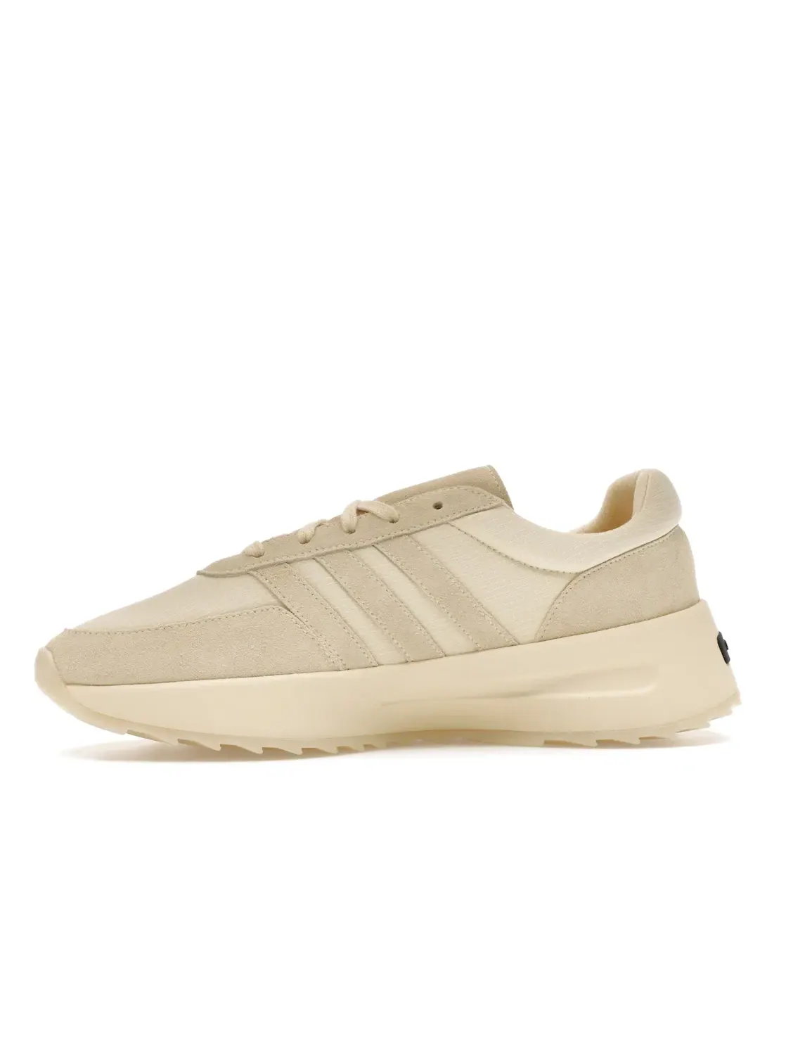 Мужские кроссовки Lifestyle с минималистичным дизайном Adidas Fear of God Athletics Los Angeles — изображение 3 из 4