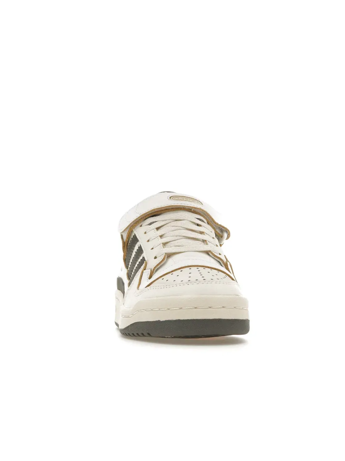 Женские кроссовки Lifestyle с перфорированным носком Adidas Forum 84 Low — изображение 2 из 4, белый серебристый белый