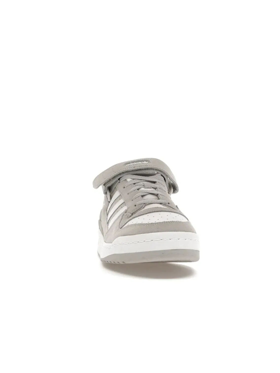 Мужские кроссовки Lifestyle Adidas Forum Low — изображение 2 из 4, белый/серый/белый