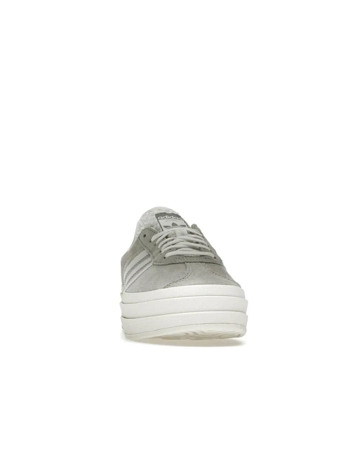 Женские кроссовки с замшевым верхом Adidas Gazelle Bold — изображение 2 из 4, серый/белый/белый