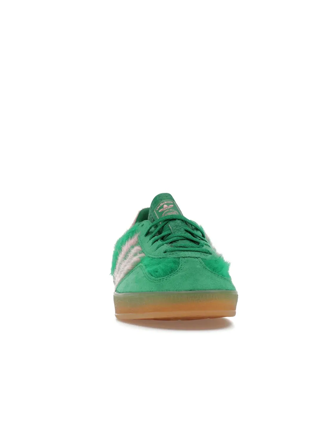 Женские кроссовки Lifestyle с контрастными акцентами Adidas Gazelle Indoor — изображение 2 из 4, зеленый/розовый