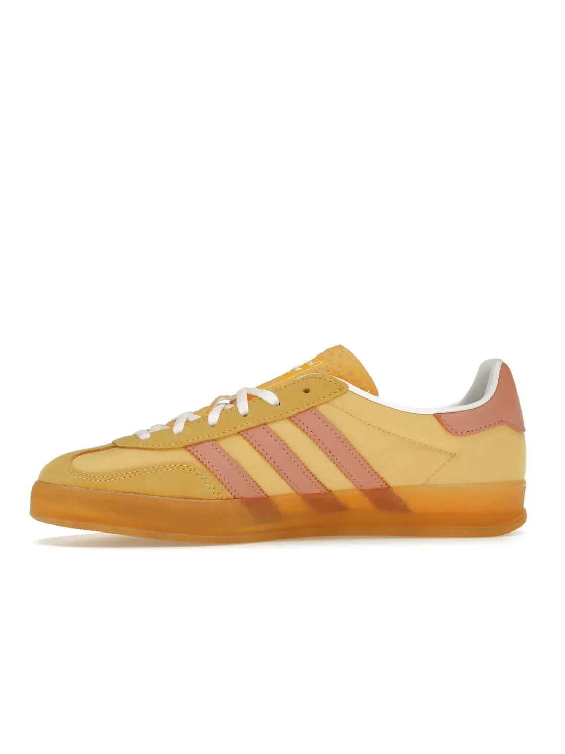 Женские кроссовки с замшевым верхом Adidas Gazelle Indoor — изображение 3 из 4, желтый розовый
