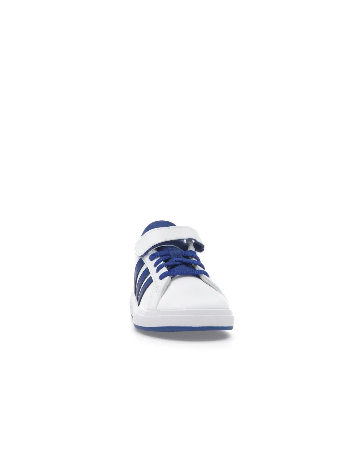 Детские кроссовки с закрытой пяткой Adidas Grand Court 2.0 — изображение 2 из 4, белый синий черный
