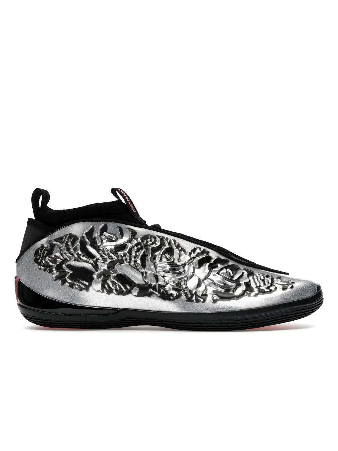 Мужские кроссовки с коллаборацией Willy Chavarria Adidas Harden Vol. 10 — изображение 1 из 4