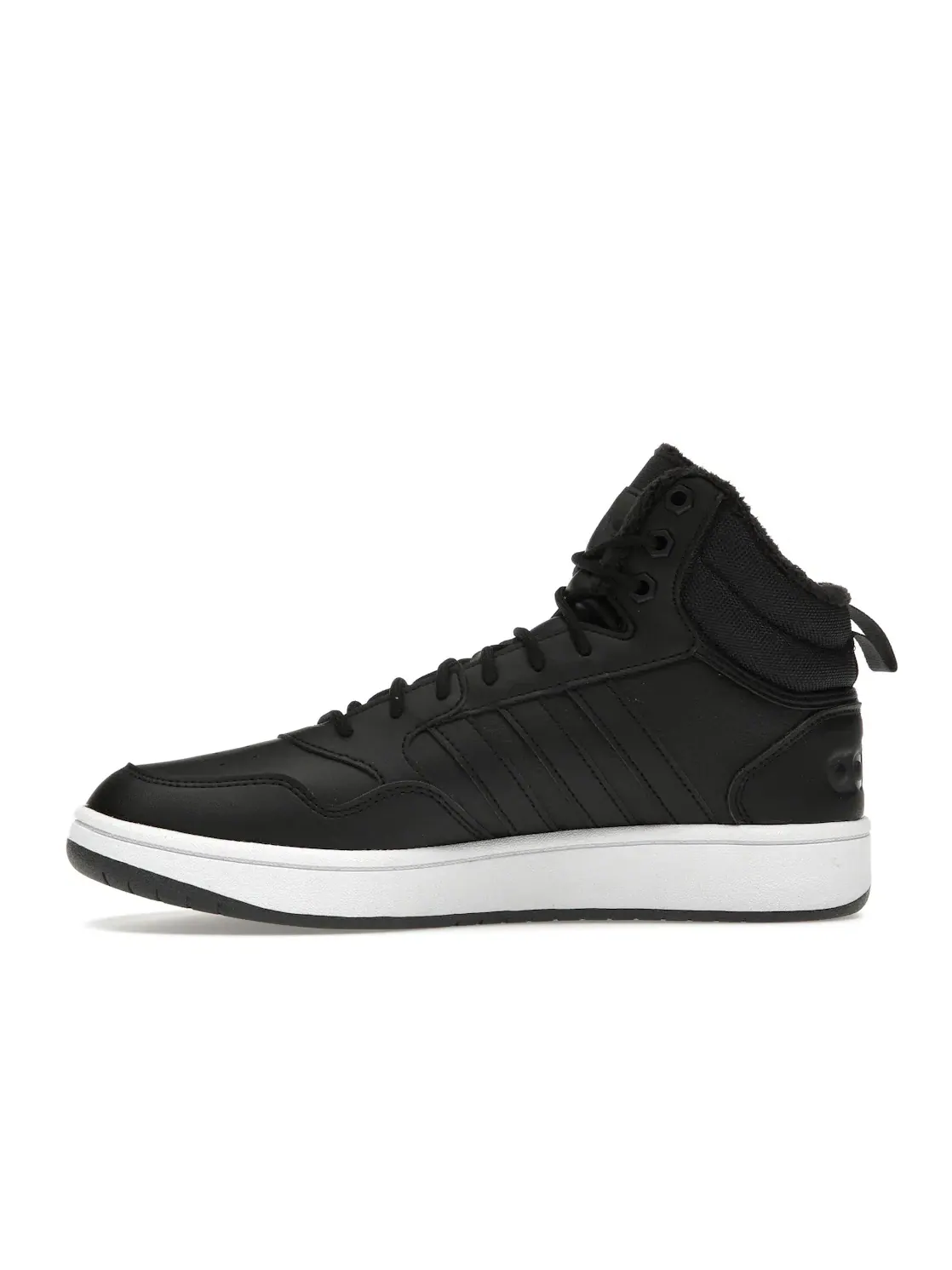 Мужские кроссовки с меховой подкладкой Adidas Hoops 3.0 Mid Classic Fur Lining Winterized — изображение 3 из 4