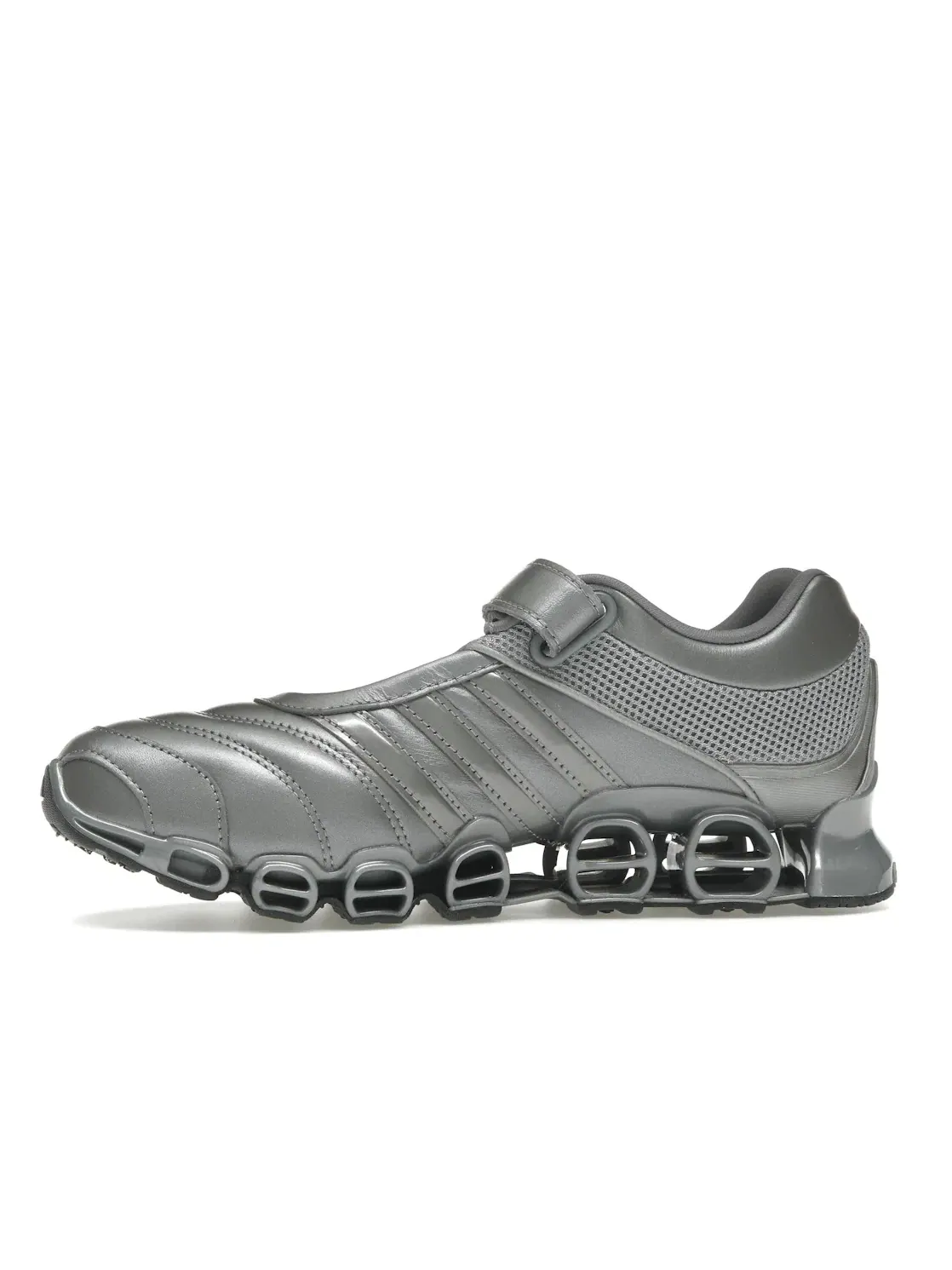 Женские кроссовки Lifestyle с ремешками Adidas Megaride Mary-Jane, Iron Metallic — изображение 3 из 4