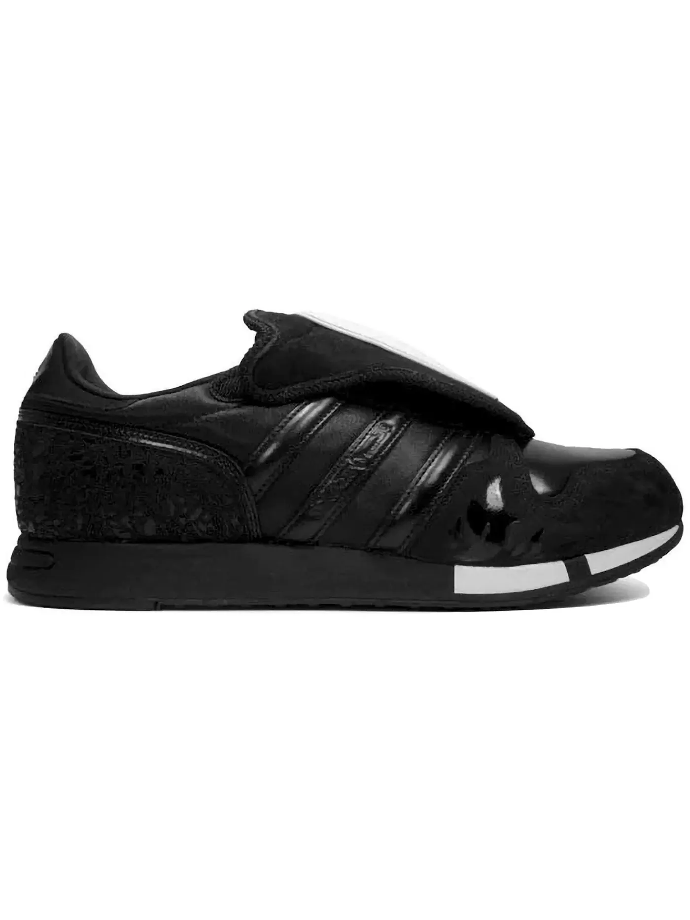 Мужские кроссовки Lifestyle Adidas Micropacer — изображение 1 из 1, черный/белый