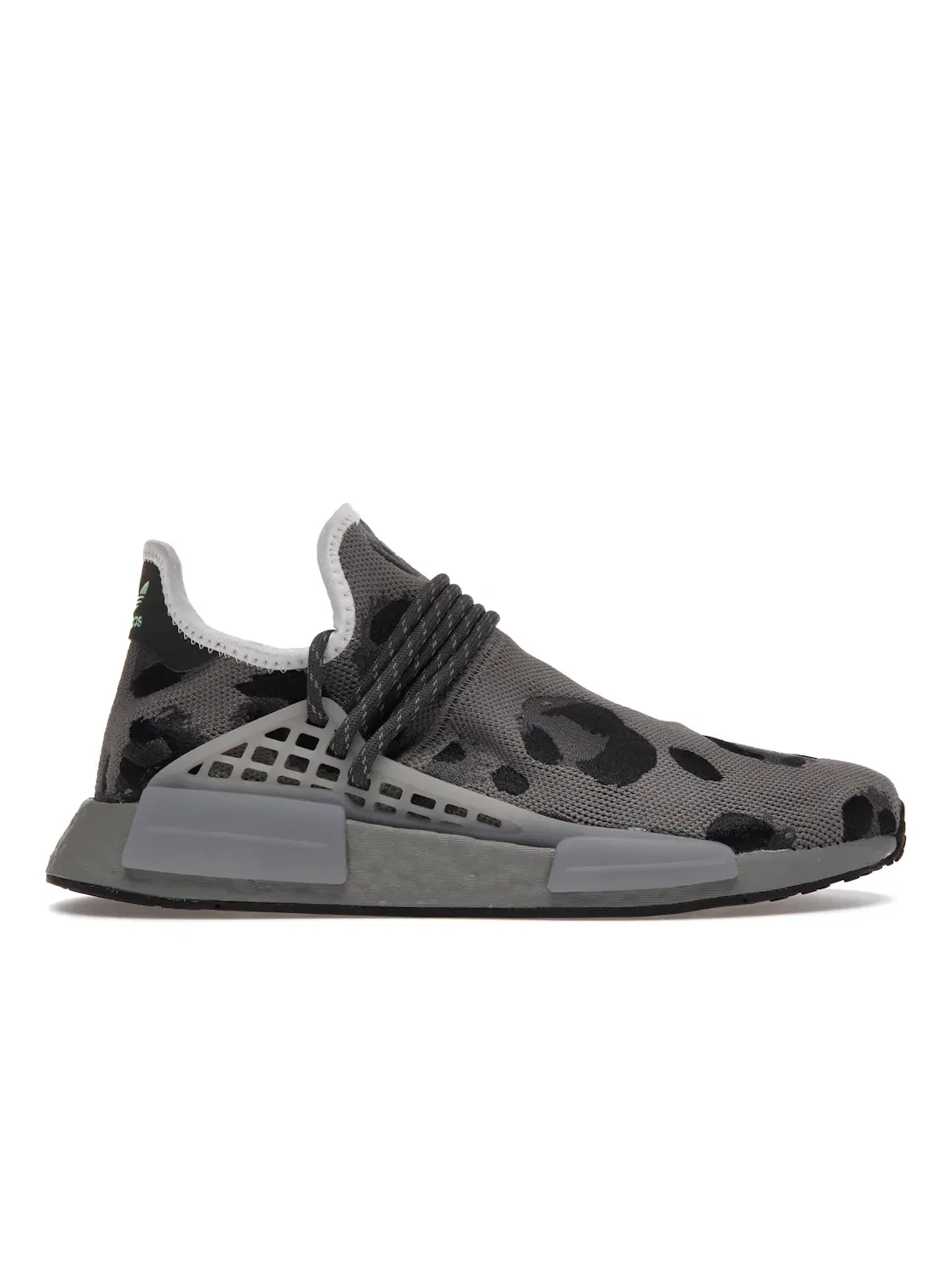 Мужские кроссовки с принтом Adidas NMD Hu Pharrell — изображение 1 из 4, серый черный