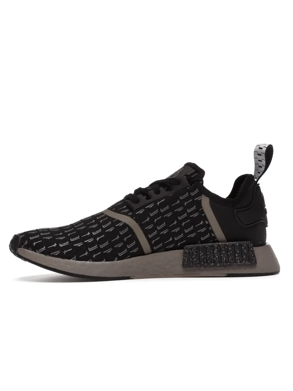 Мужские кроссовки с технологией Boost Adidas NMD R1 — изображение 3 из 4