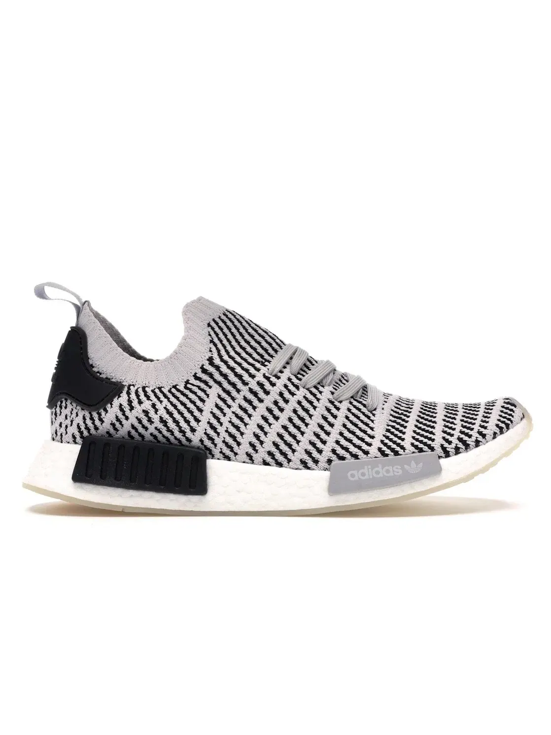 Мужские кроссовки с технологией Primeknit Adidas NMD R1 — изображение 1 из 4, серый/серый/черный