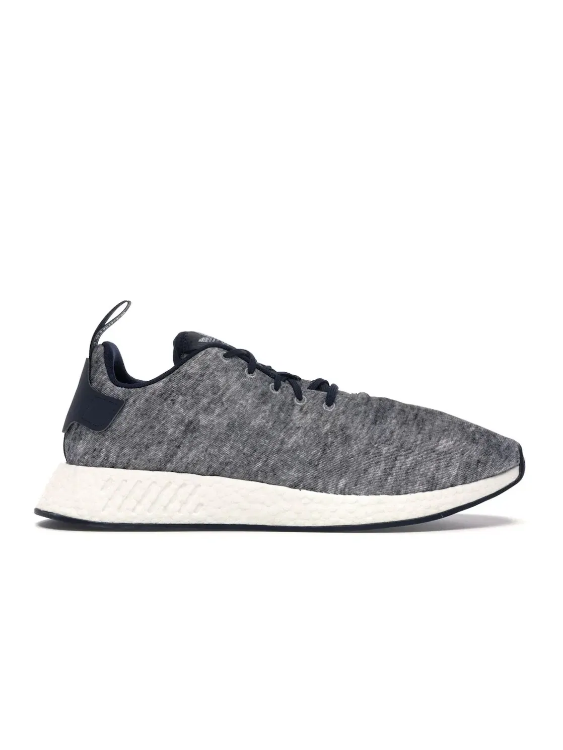 Мужские кроссовки Lifestyle Adidas NMD R2 — изображение 1 из 4, серебристый/белый