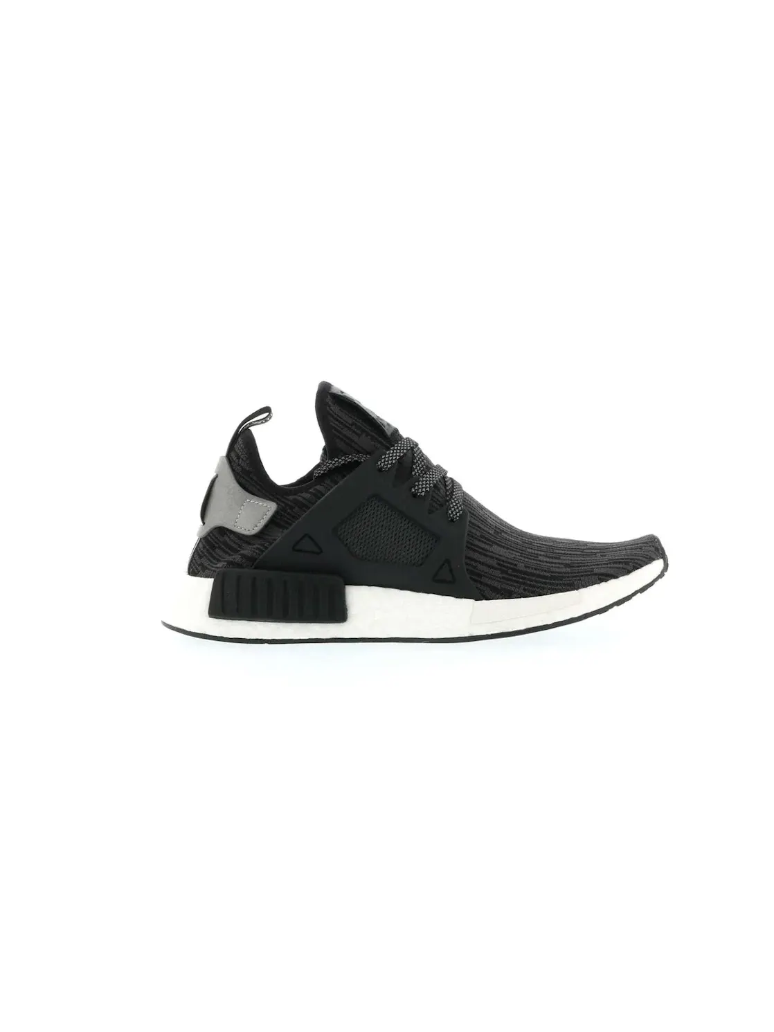 Мужские кроссовки Lifestyle Adidas NMD XR1 — изображение 1 из 4