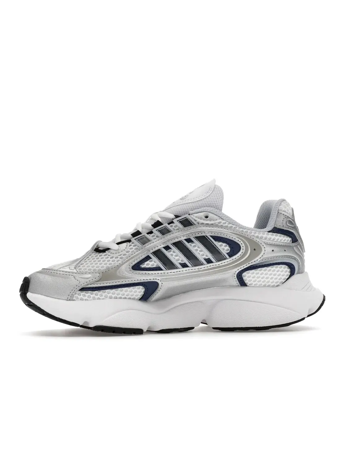 Женские кроссовки Lifestyle Adidas Ozmillen — изображение 3 из 4, белый черный индиго
