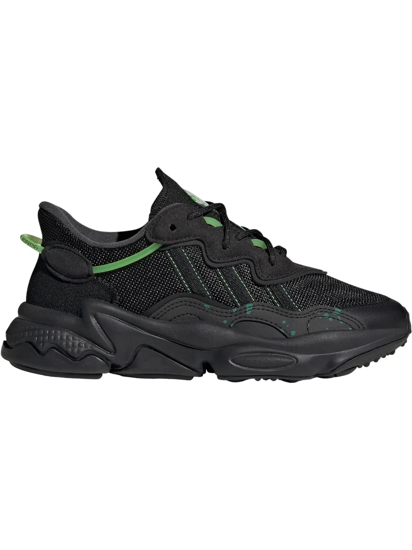Детские кроссовки с сетчатым верхом Adidas Ozweego — изображение 1 из 1, черный/черный/зеленый