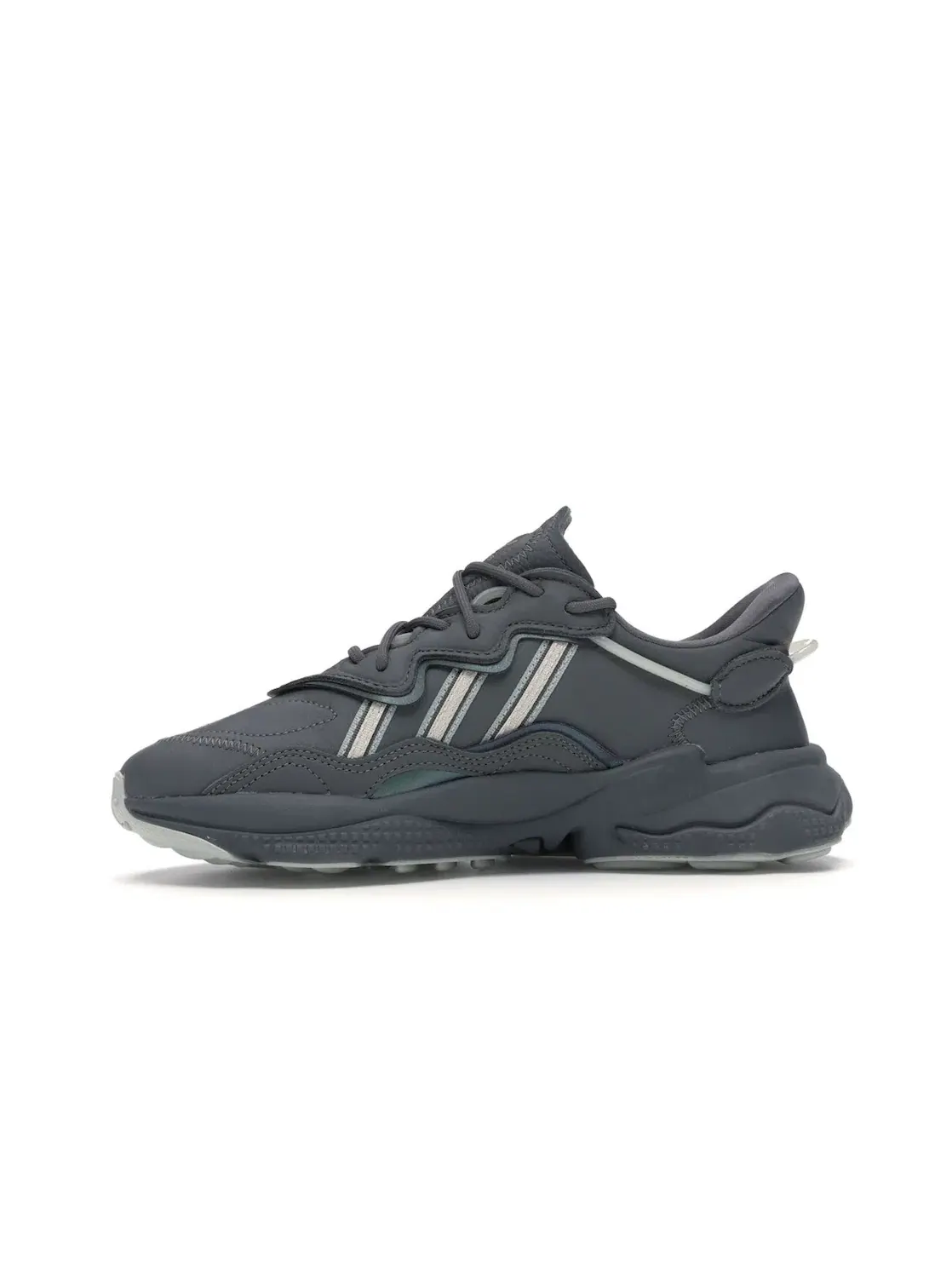 Женские кроссовки Lifestyle Ozweego Adidas — изображение 3 из 4