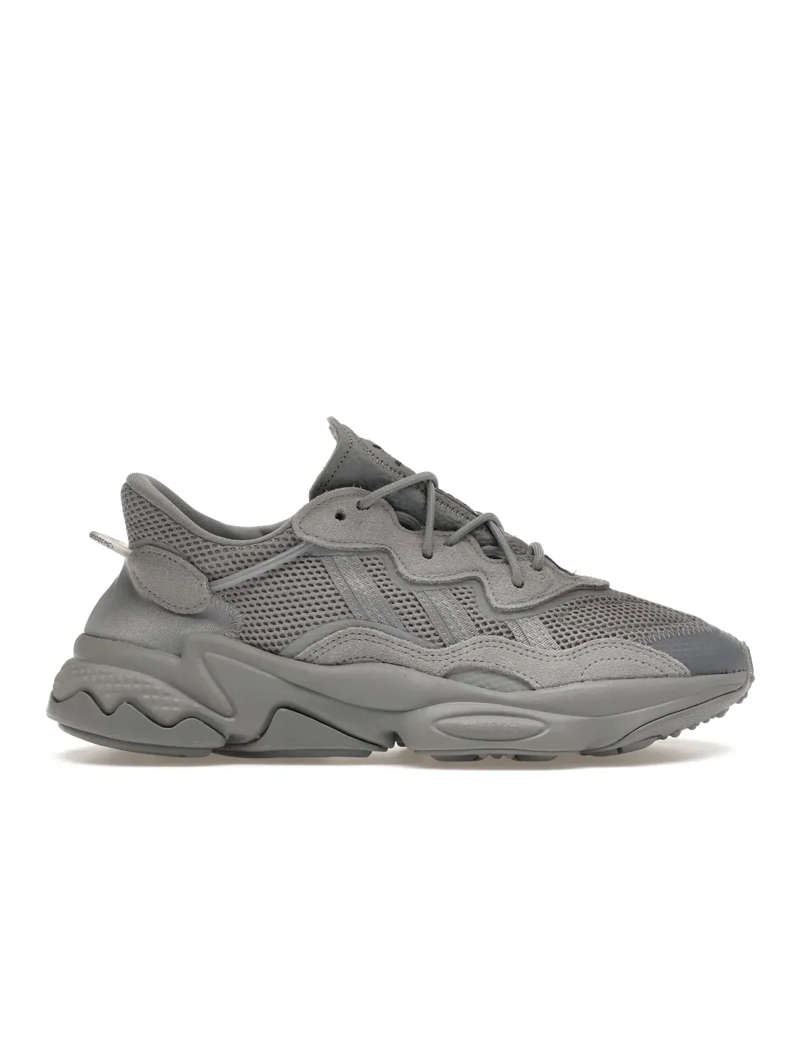 Мужские кроссовки с трикотажным верхом Adidas Ozweego — изображение 1 из 4, серый/серый/черный