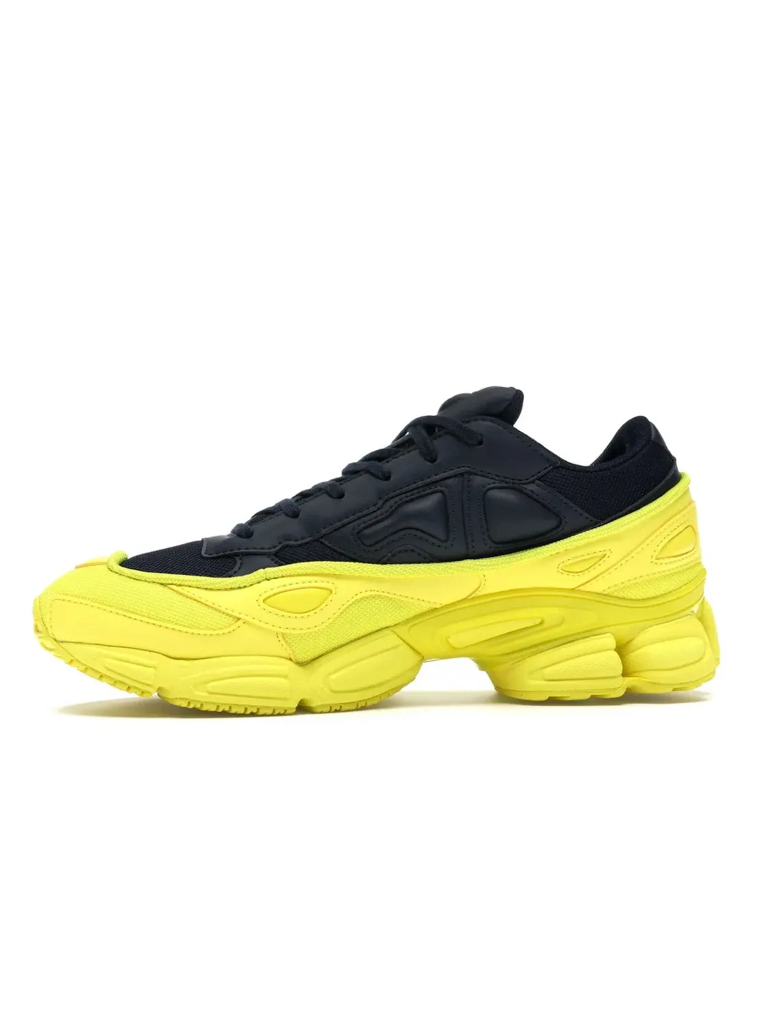 Мужские кроссовки с двухцветным верхом Adidas Ozweego — изображение 3 из 4