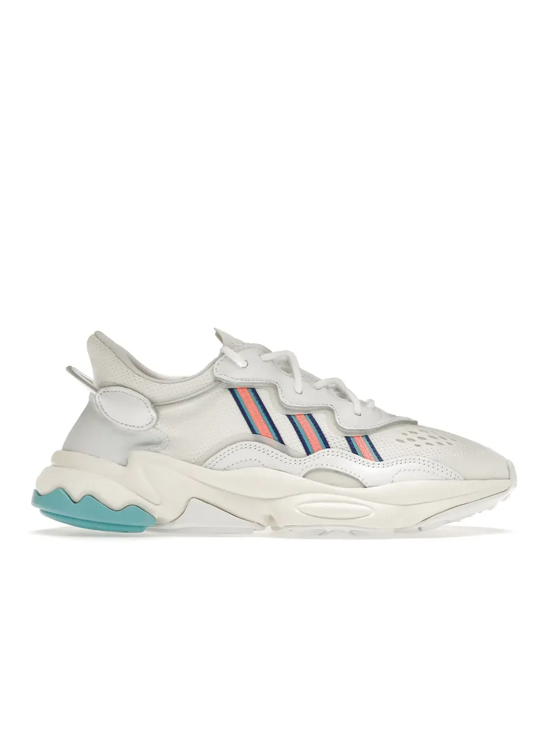 Женские кроссовки Lifestyle Adidas Ozweego — изображение 1 из 4, белый//синий