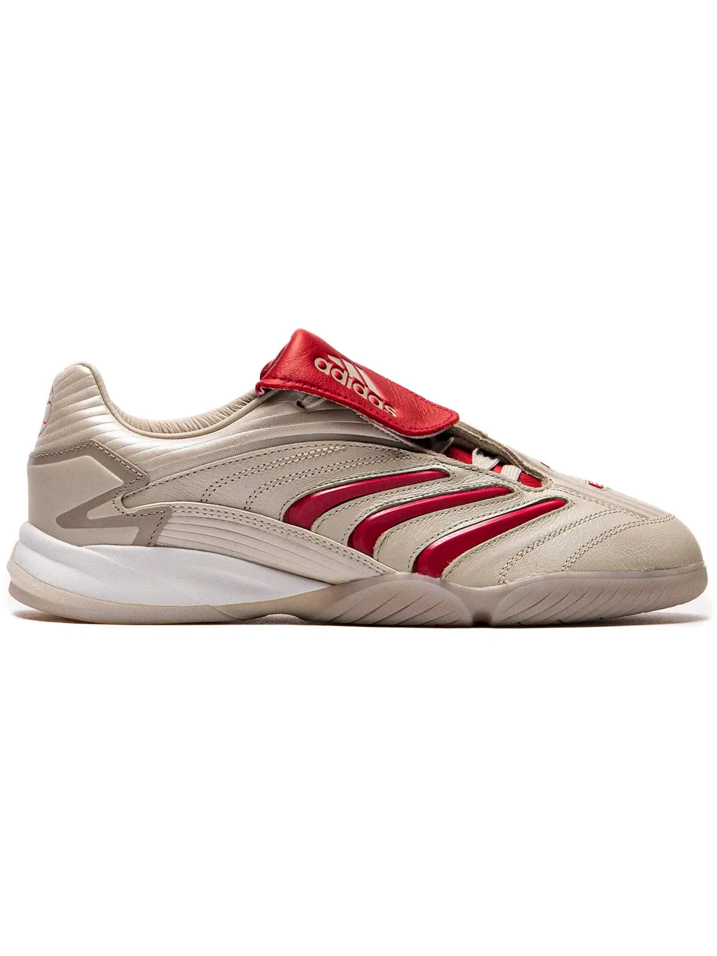 Мужские кроссовки Lifestyle Adidas Predator Sala — изображение 1 из 1, винтажный красный
