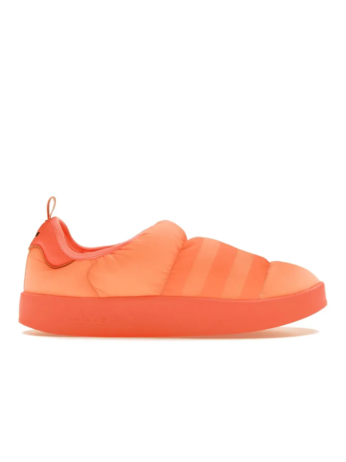 Мужские кроссовки Lifestyle с утеплителем Adidas Puffylette — изображение 1 из 4