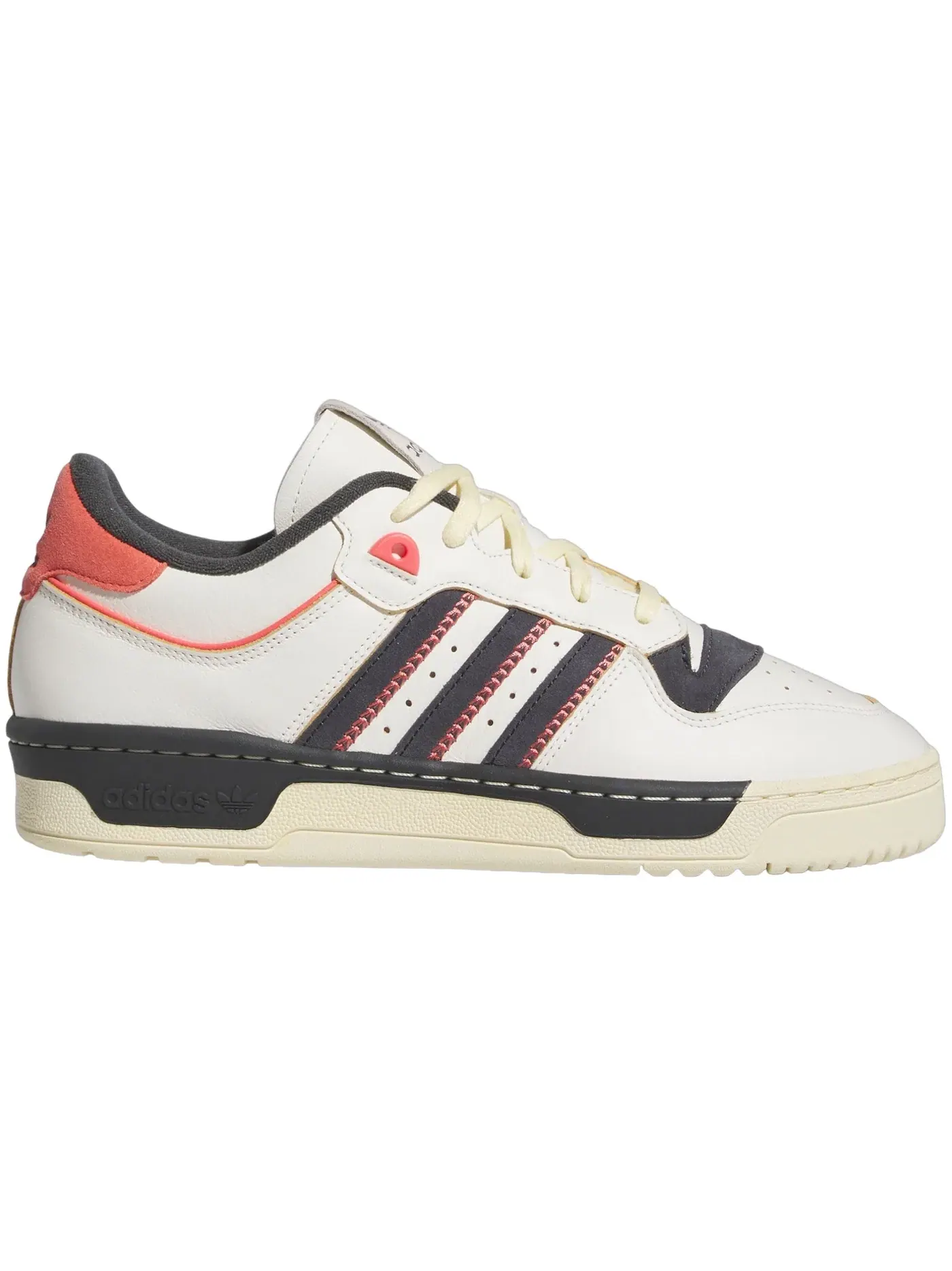 Мужские кроссовки Lifestyle Rivalry 86 Low Adidas — изображение 1 из 1, белый//желтый