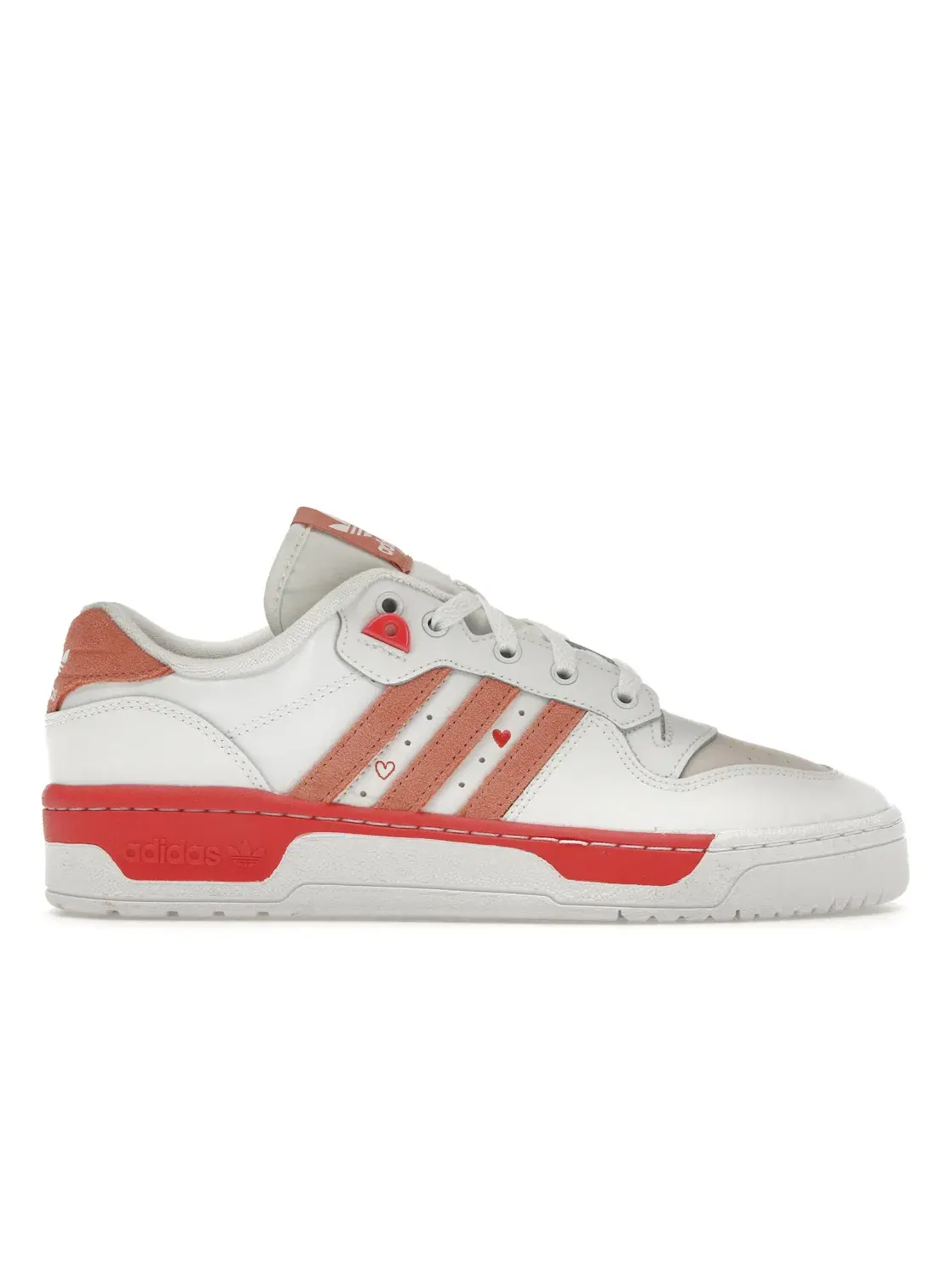 Женские кроссовки для повседневной носки Adidas Rivalry Low — изображение 1 из 4, белый//яркий красный