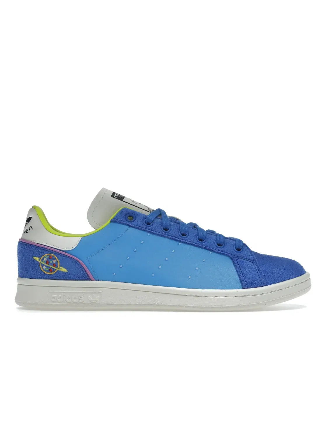 Мужские кроссовки с принтом Disney Adidas Stan Smith — изображение 1 из 4, белый//черный