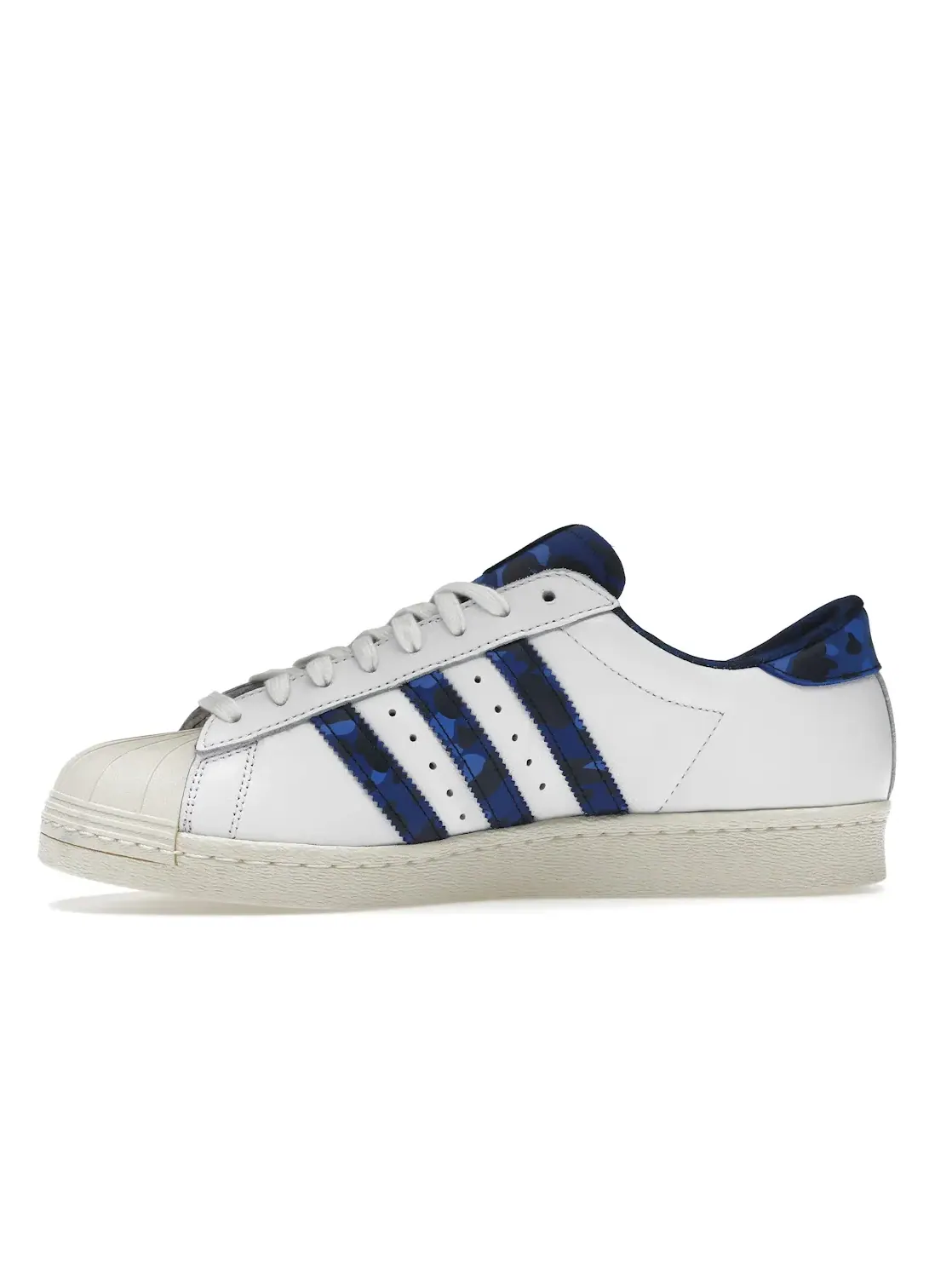 Мужские повседневные кроссовки Adidas Superstar 80s Undefeated Bape — изображение 3 из 4, белый