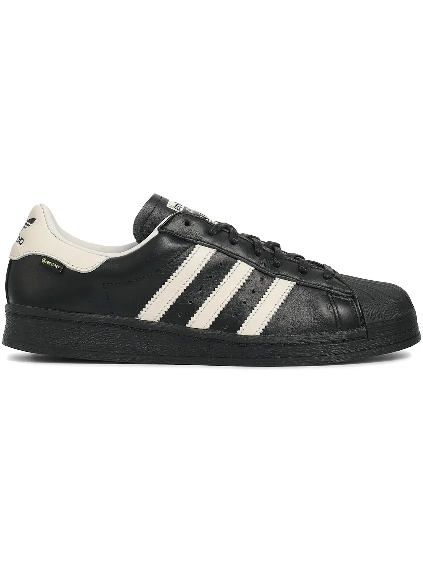 Мужские кроссовки Lifestyle Adidas Superstar 82 Gore-Tex — изображение 1 из 1, черный/белый/черный